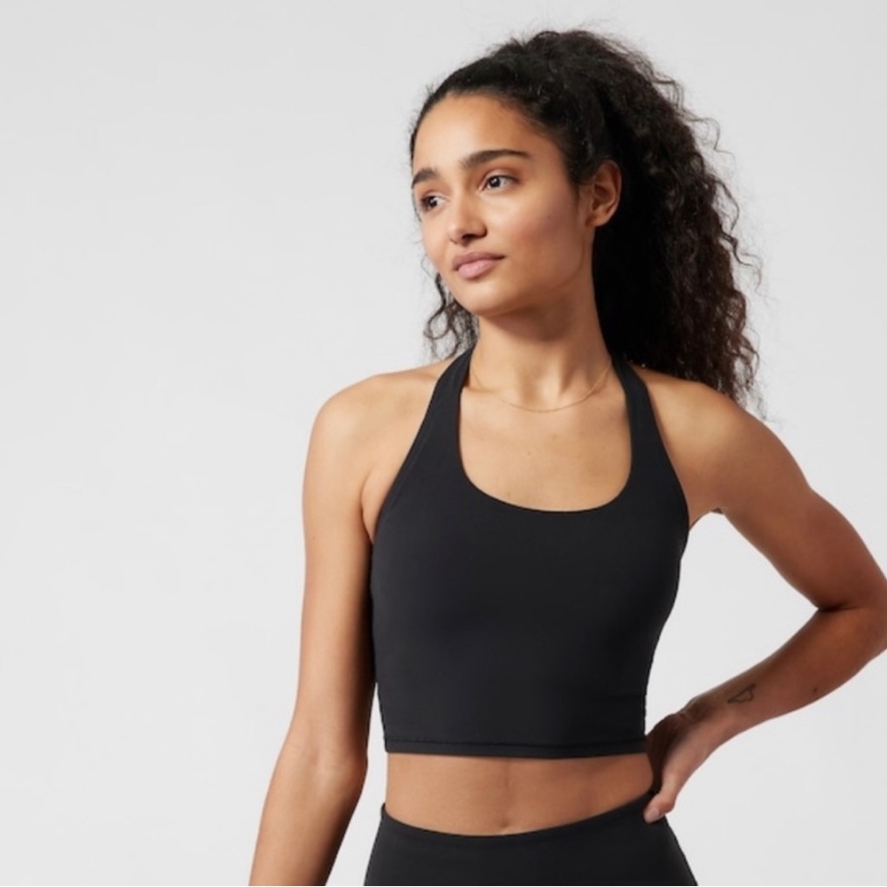 Athleta Halter Sports Bra . Size large D-DD